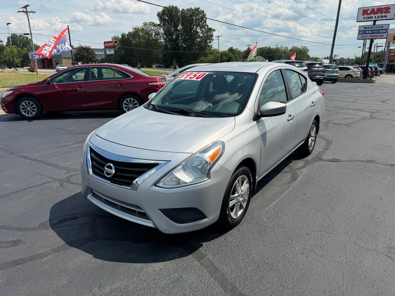 2016 Nissan Versa 4dr Sdn CVT 1.6 SV