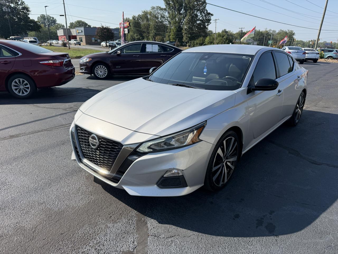 2020 Nissan Altima 2.5 SR Sedan