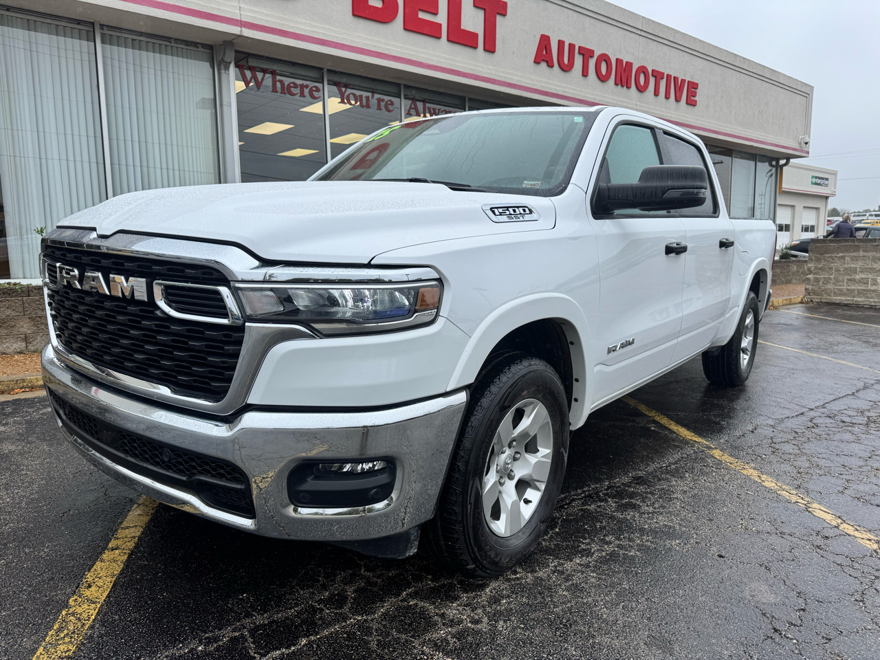 RAM 1500 Big Horn 4x4 Crew Cab 5'7" Box 2025