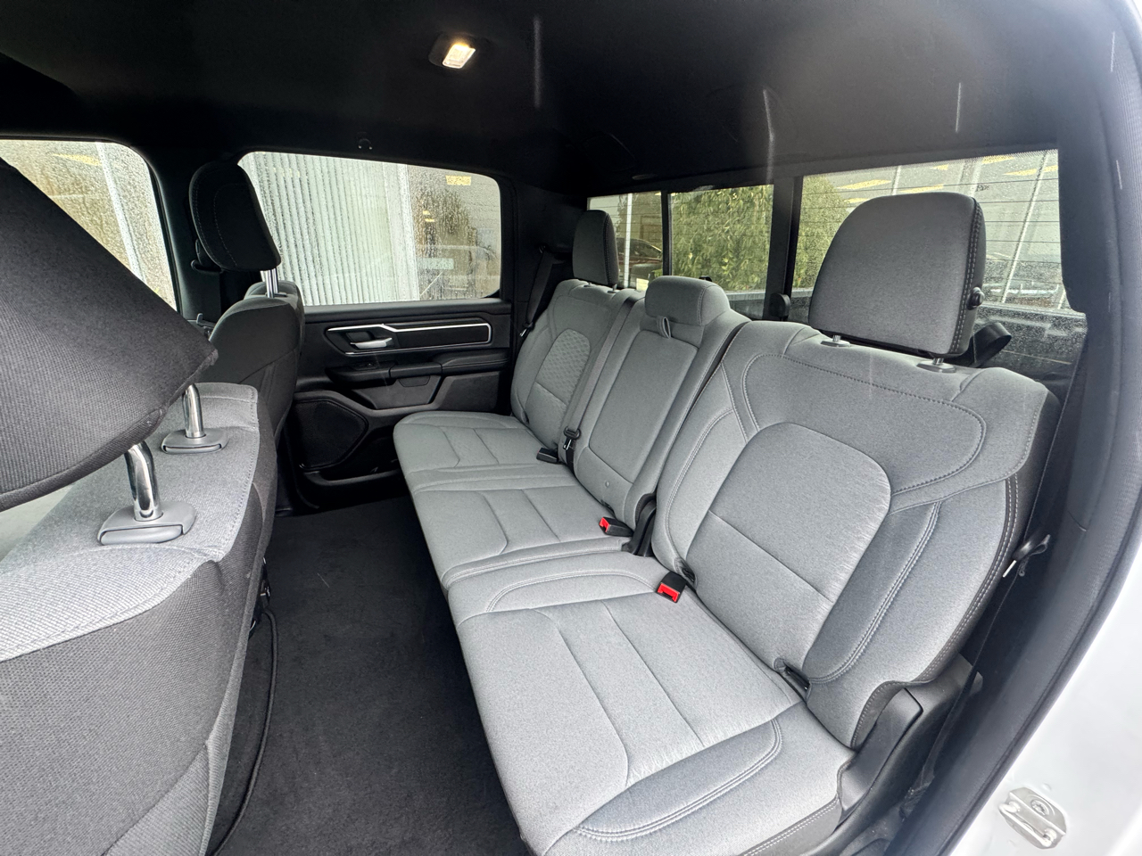 RAM 1500 Big Horn 4x4 Crew Cab 5'7" Box 2025