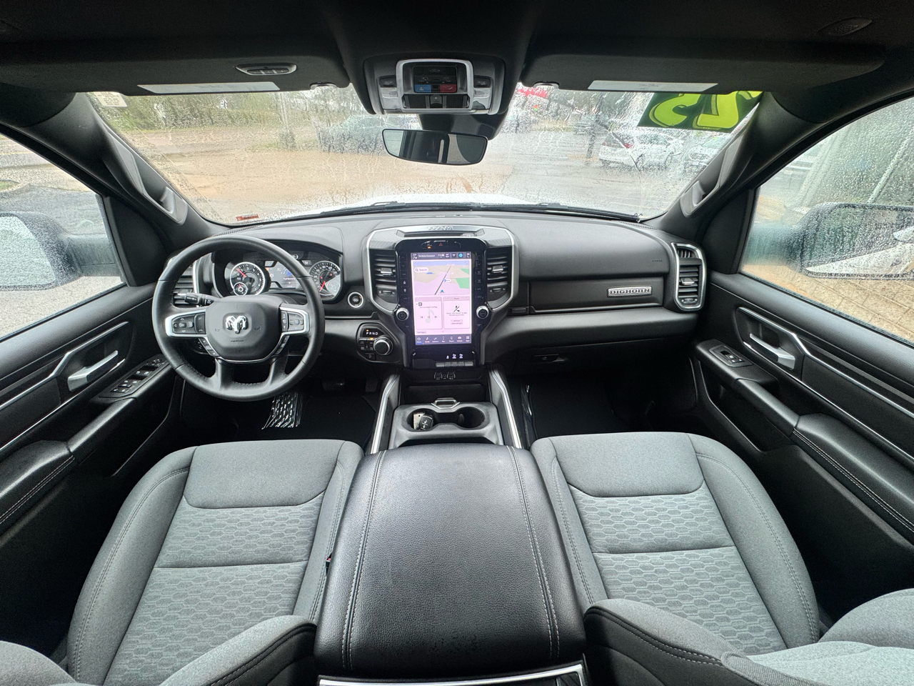 RAM 1500 Big Horn 4x4 Crew Cab 5'7" Box 2025