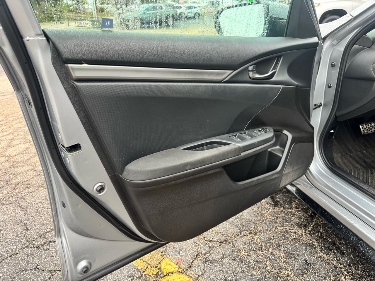 Honda Civic Sport 4D Hatchback 2017