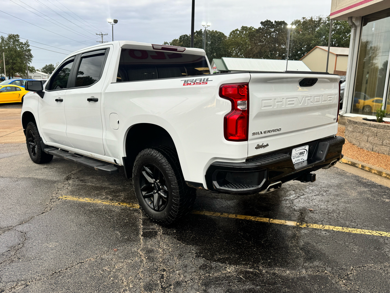 Chevrolet Silverado 1500 4WD Crew Cab 147" LT Trail Boss 2023