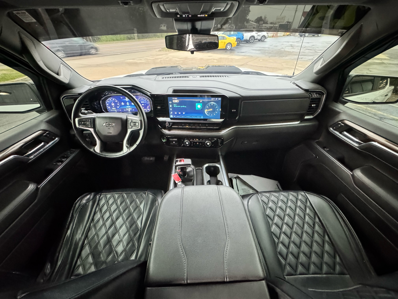 Chevrolet Silverado 1500 4WD Crew Cab 147" LT Trail Boss 2023