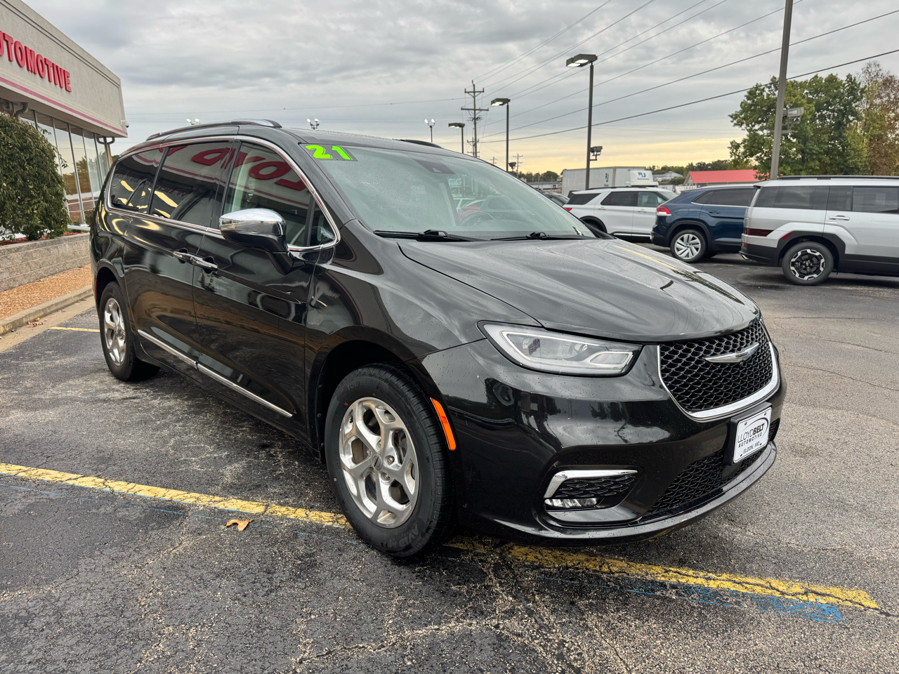 Chrysler Pacifica Limited AWD 2021