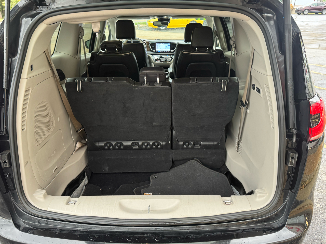 Chrysler Pacifica Limited AWD 2021