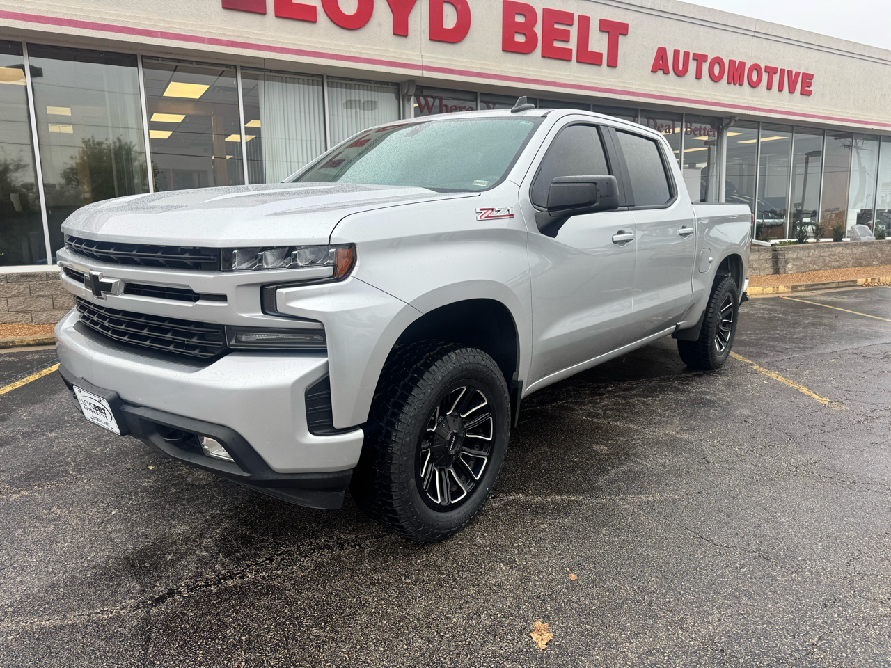 Chevrolet Silverado 1500 RST Select Package Crew Cab 4WD 2020