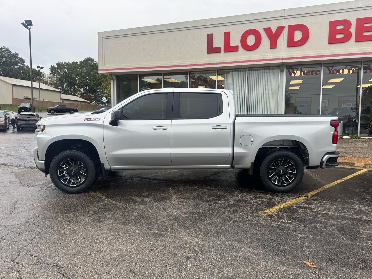 Chevrolet Silverado 1500 RST Select Package Crew Cab 4WD 2020