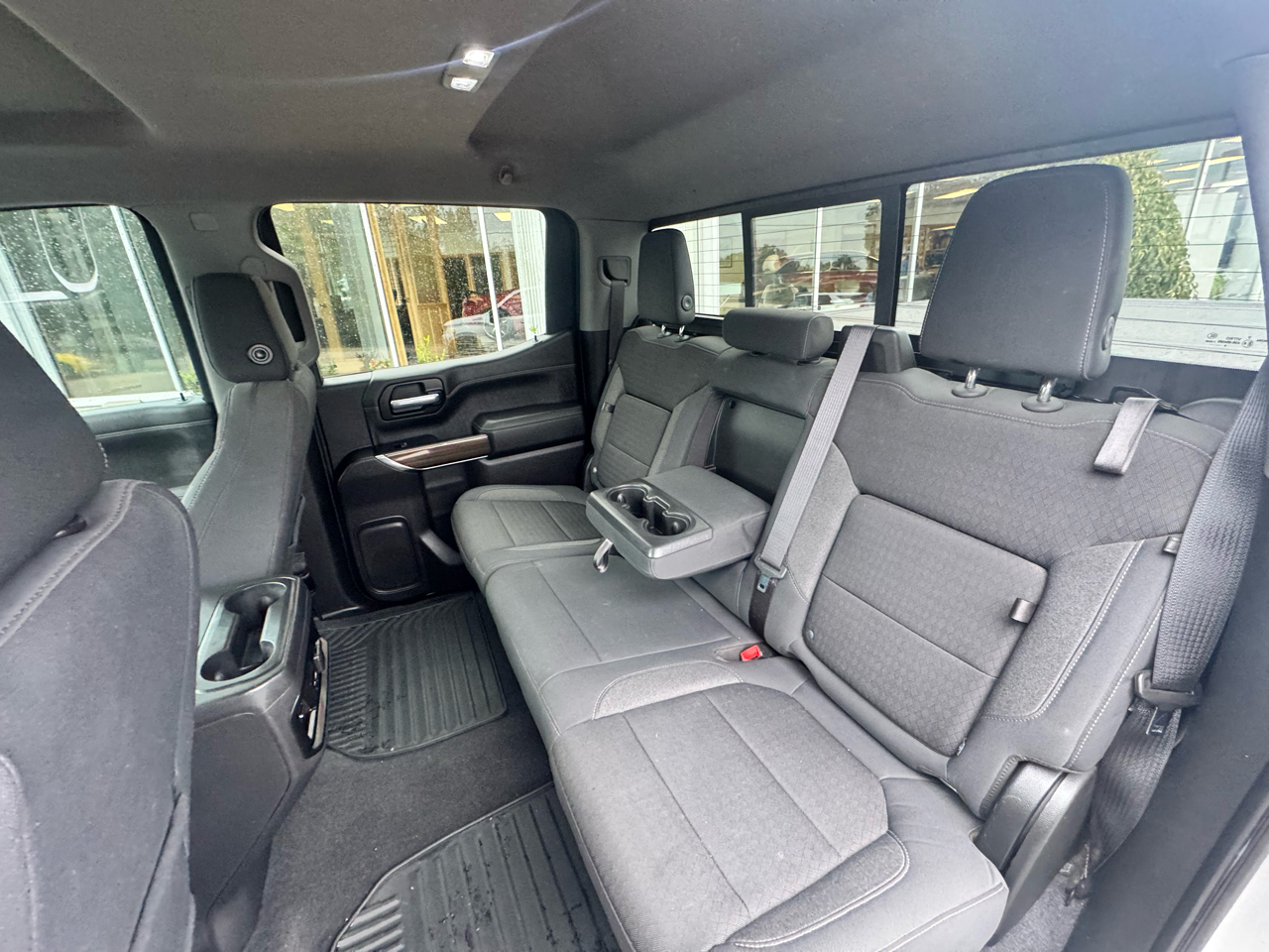 Chevrolet Silverado 1500 RST Select Package Crew Cab 4WD 2020