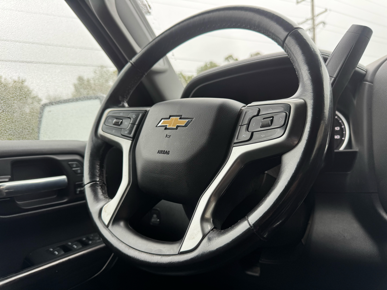 Chevrolet Silverado 1500 LTZ Crew Cab 4WD 2021