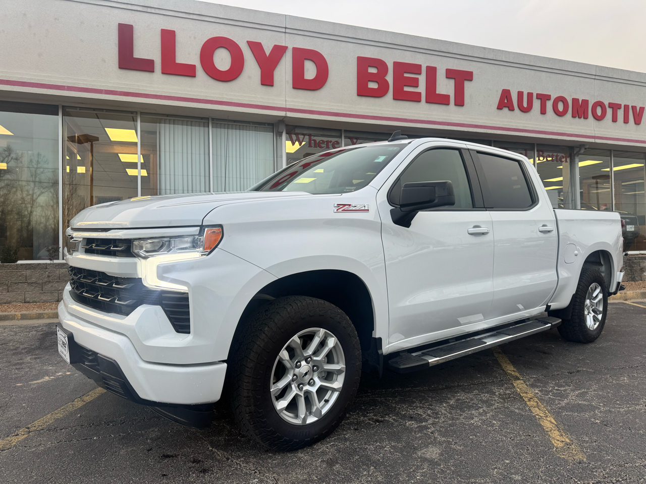 2023 Chevrolet Silverado 1500 RST Crew Cab 4WD