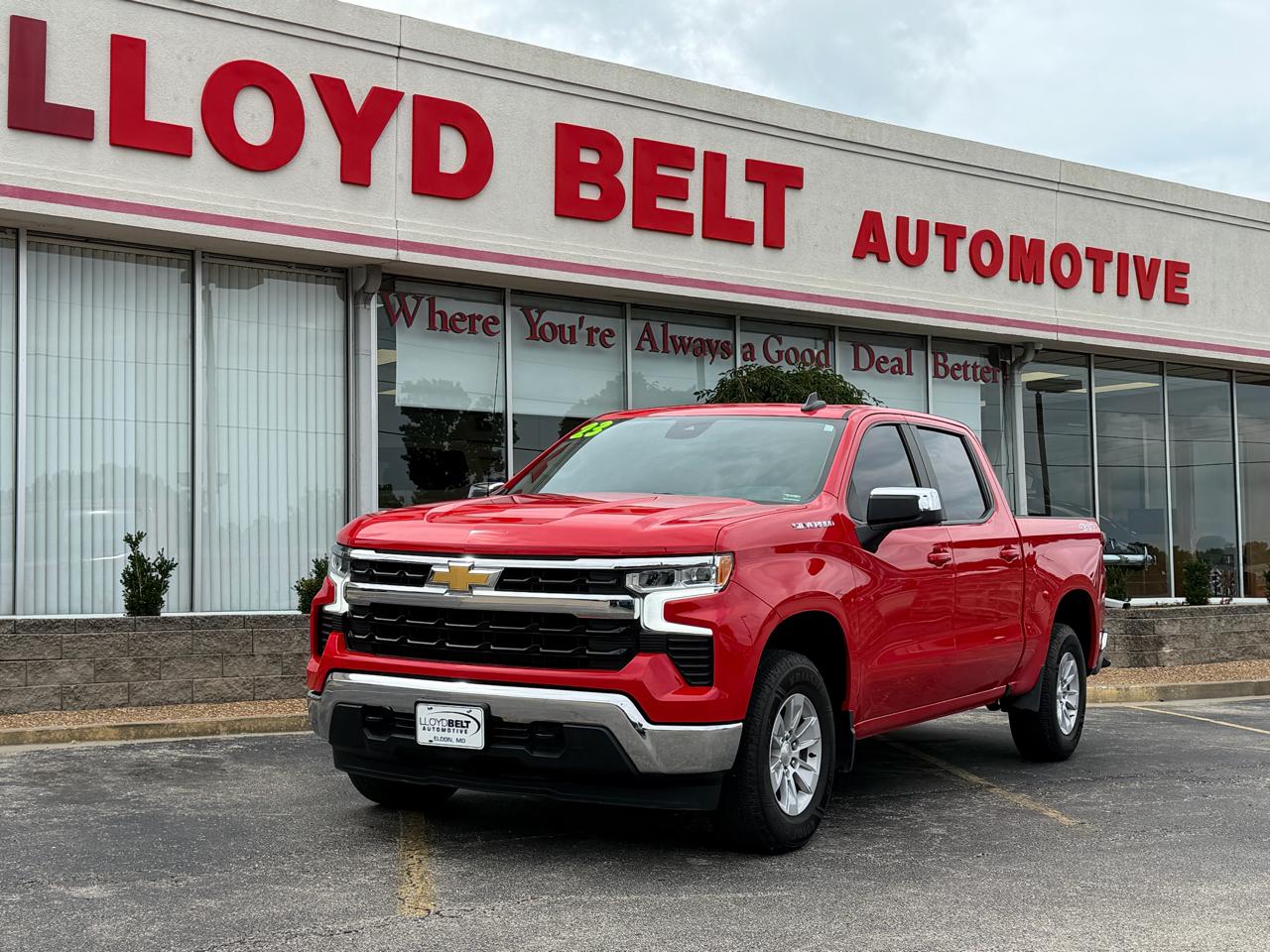 2023 Chevrolet Silverado 1500 4WD Crew Cab 147" LT w/1LT