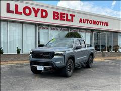 2023 Nissan Frontier 