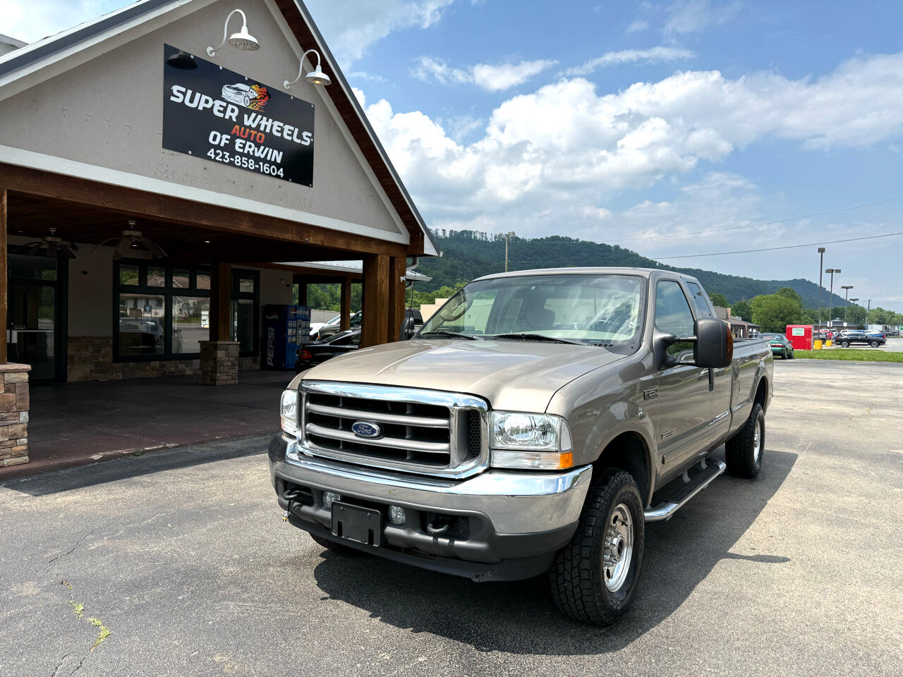 2003 Ford F-250 SD XLT SuperCab 4WD