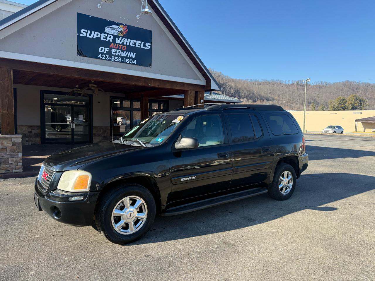 GMC Envoy XL SLE 4WD 2004