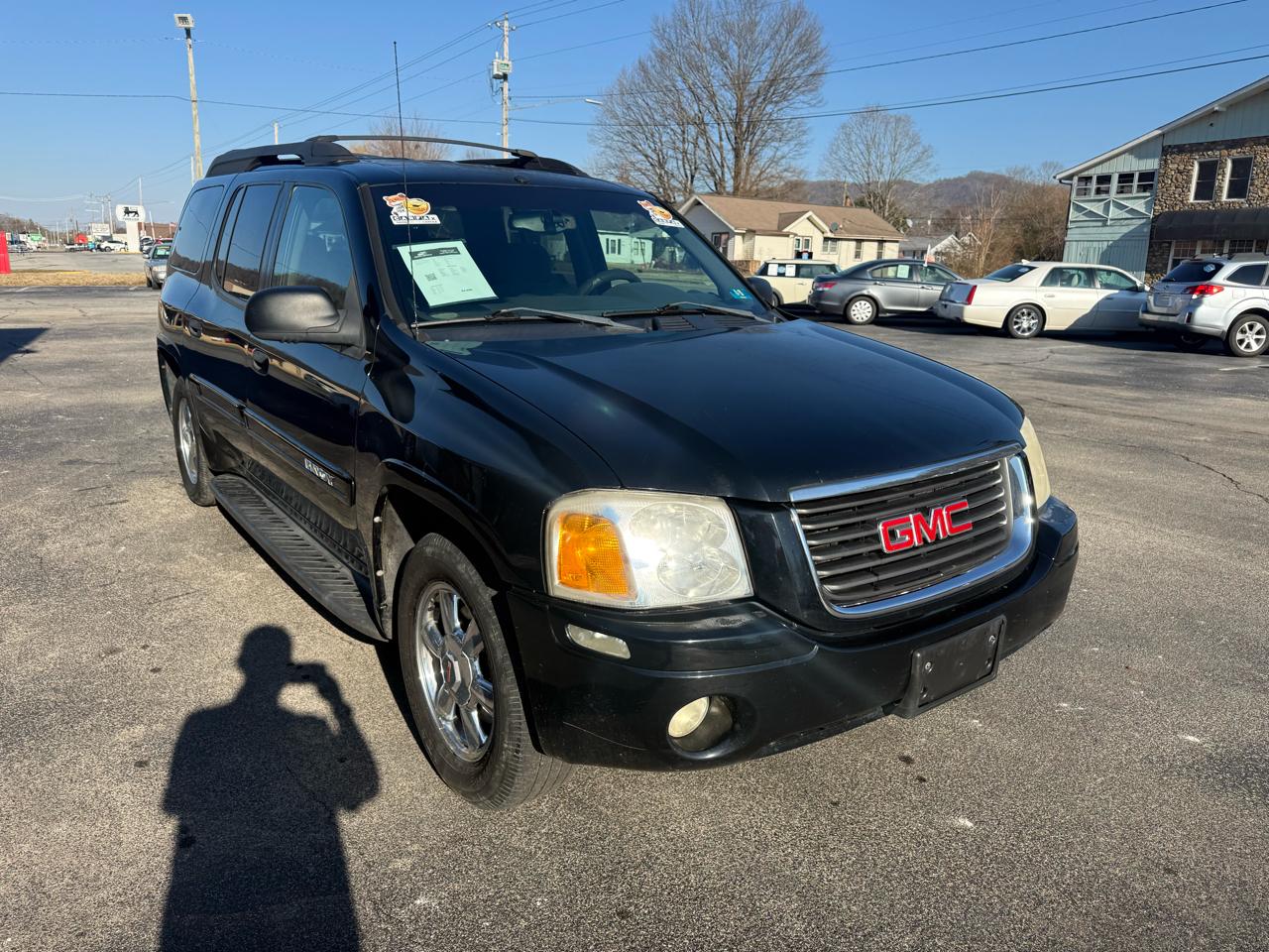 GMC Envoy XL SLE 4WD 2004