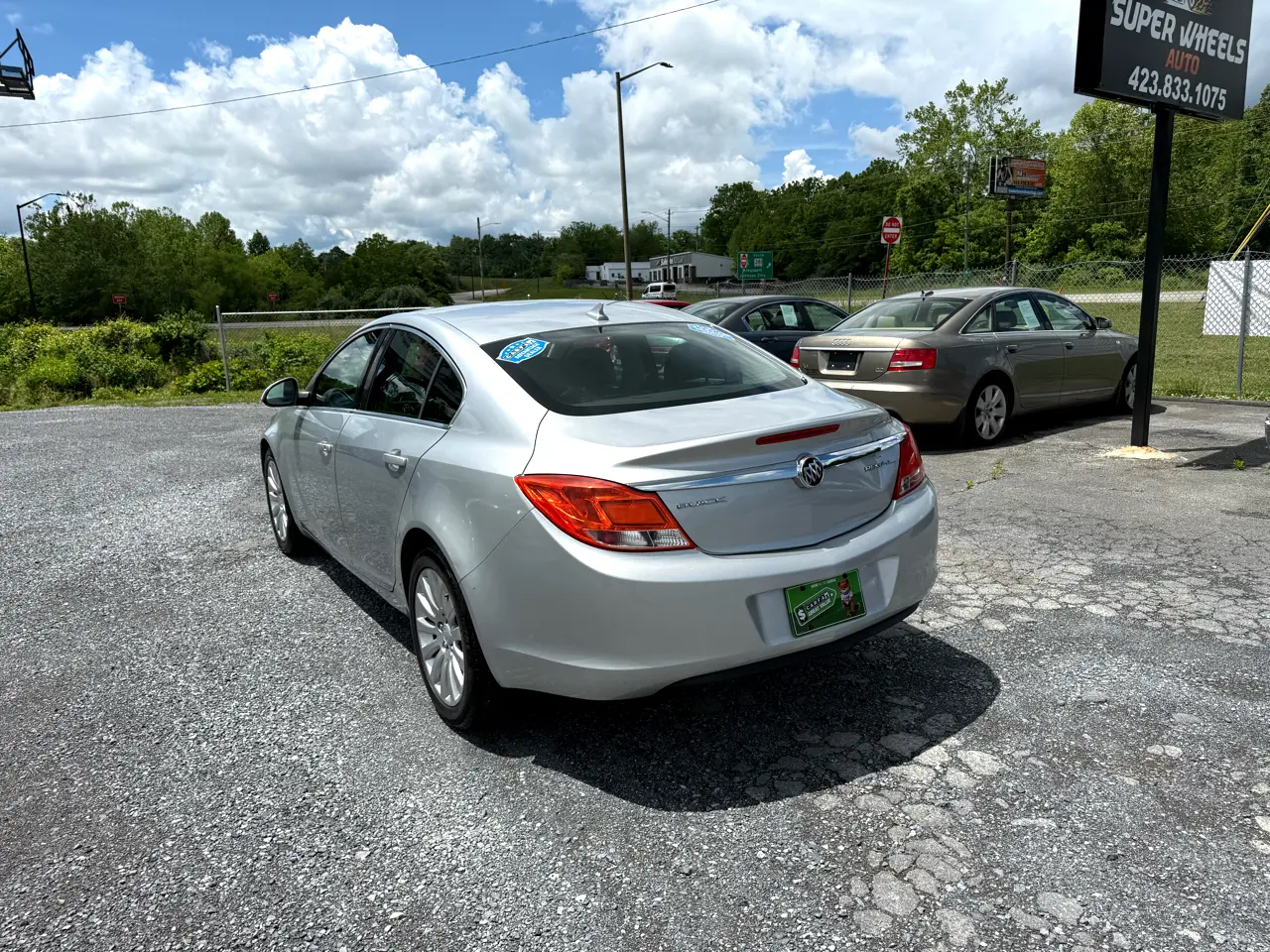 Buick Regal Base 2012