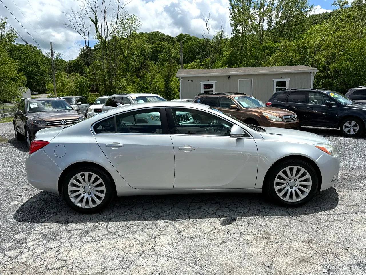 Buick Regal Base 2012