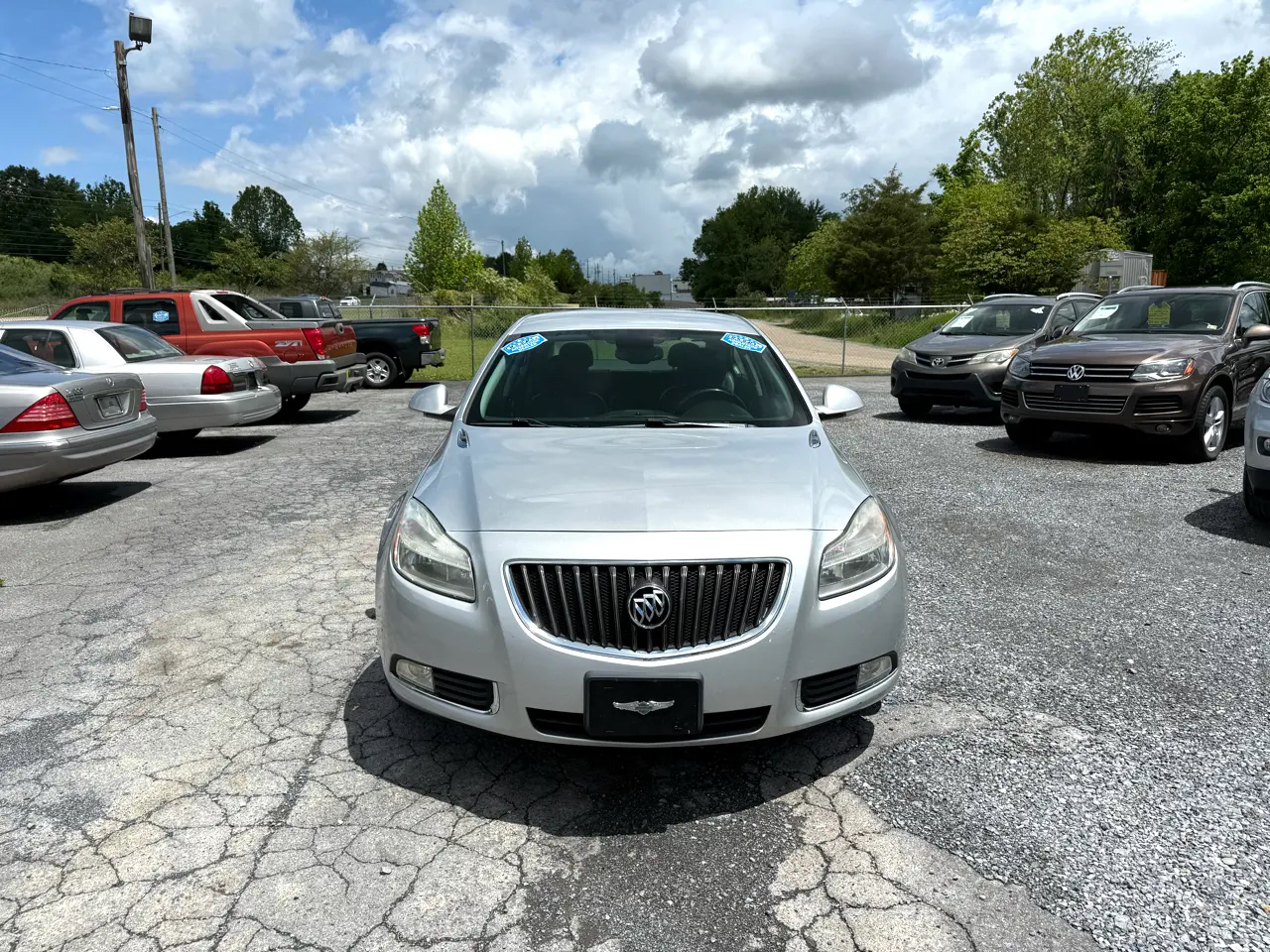 Buick Regal Base 2012
