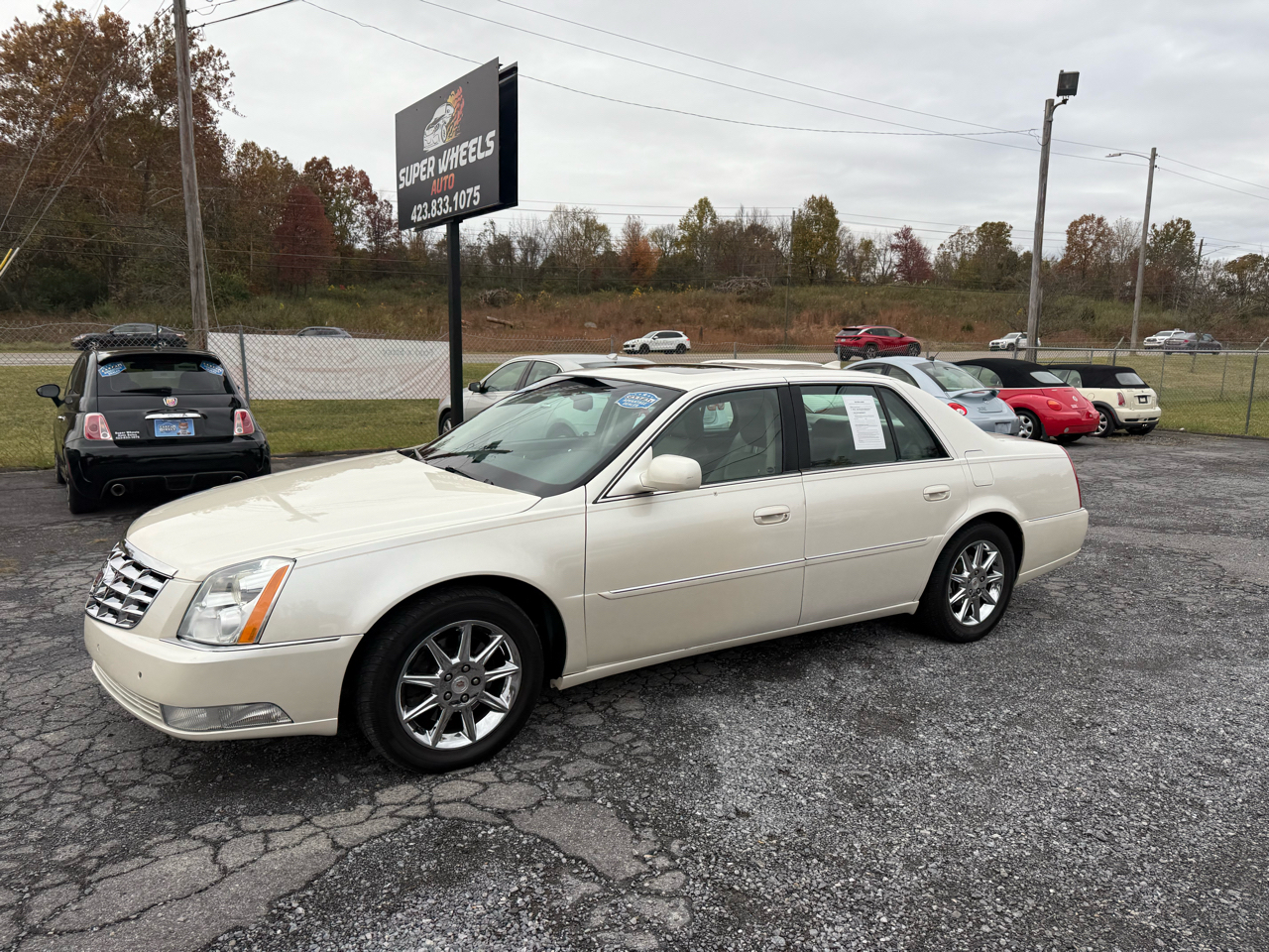 Cadillac DTS Luxury 2010