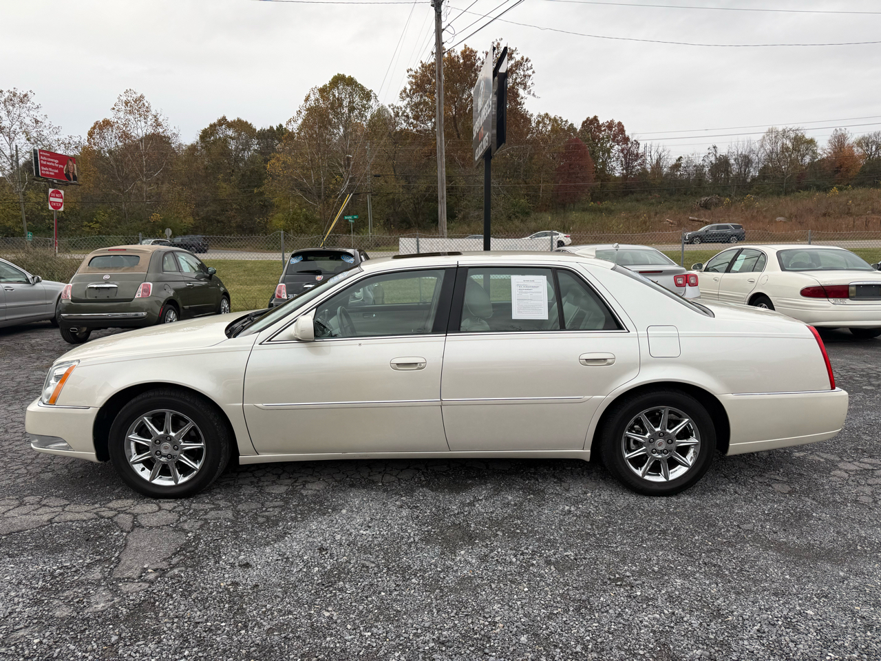 Cadillac DTS Luxury 2010