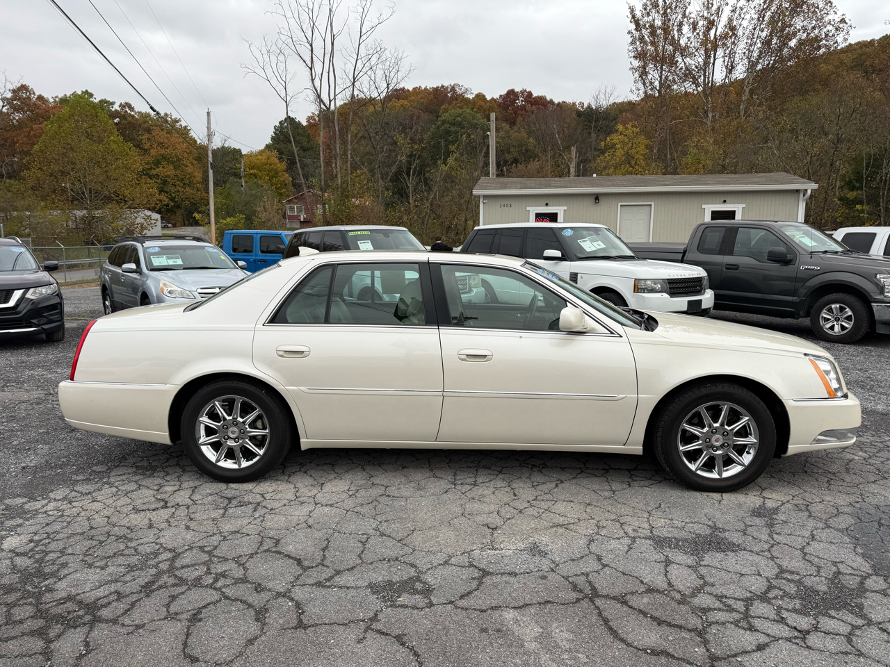 Cadillac DTS Luxury 2010