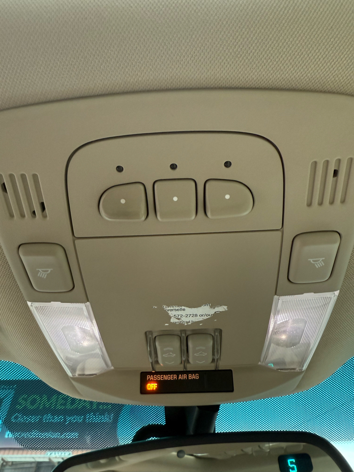 Cadillac DTS Luxury 2010