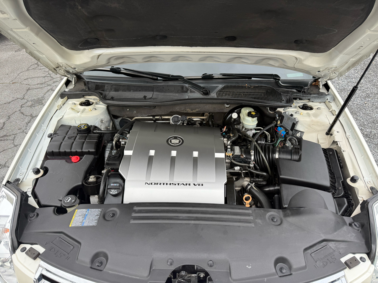 Cadillac DTS Luxury 2010