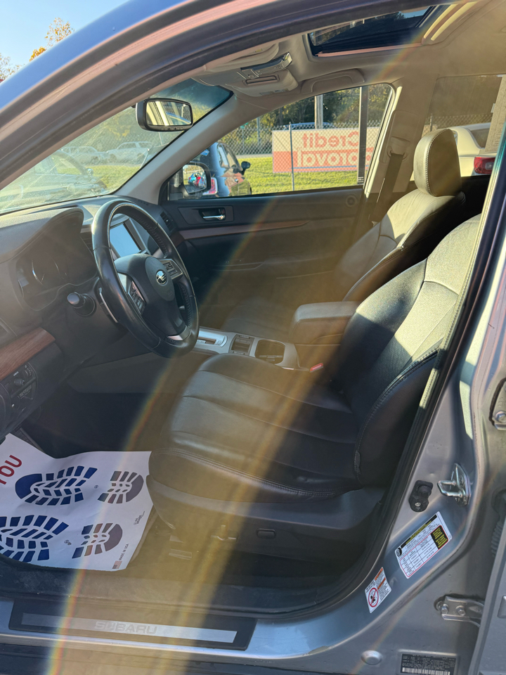 Subaru Outback 2.5i Limited 2014