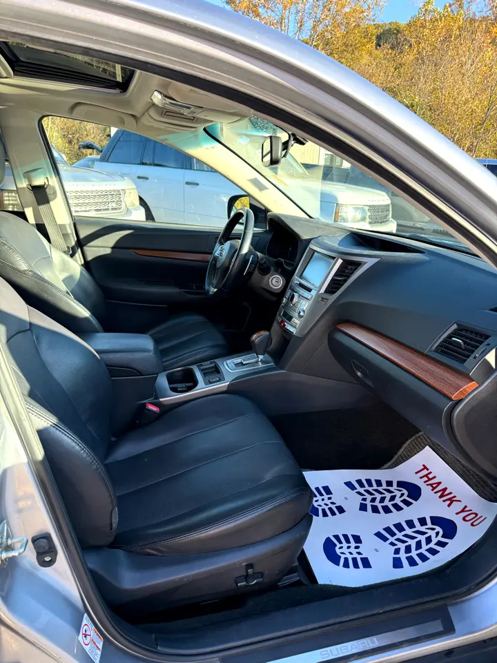 Subaru Outback 2.5i Limited 2014