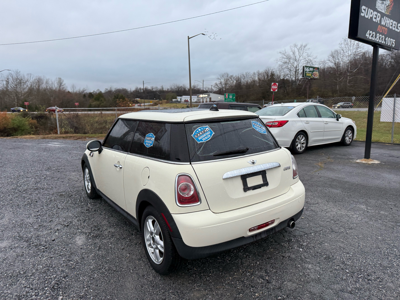 MINI Cooper Base 2011