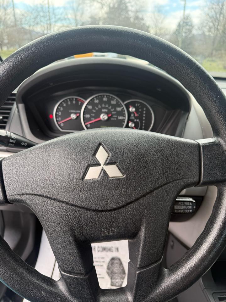 Mitsubishi Galant ES 2008