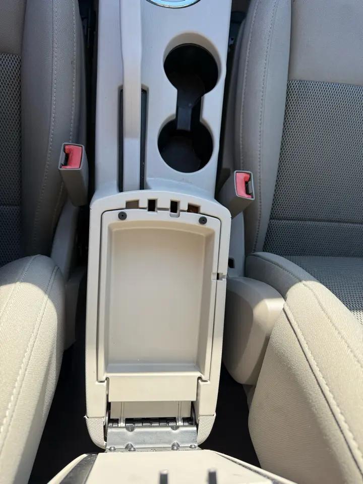 Chrysler Sebring Sedan Touring 2010