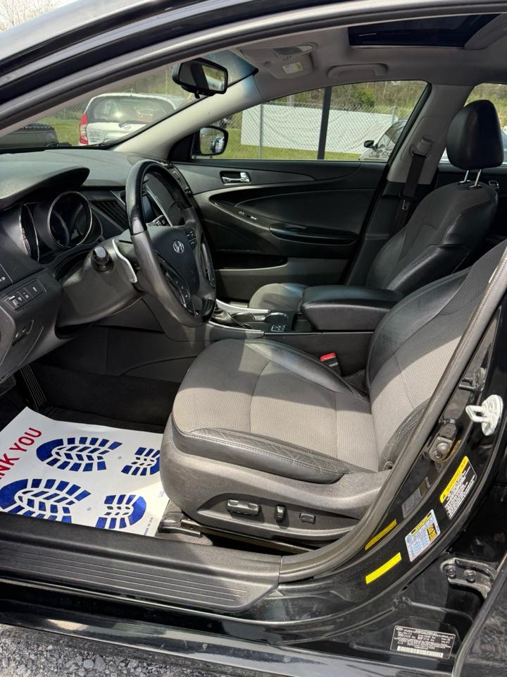 Hyundai Sonata SE Auto 2013