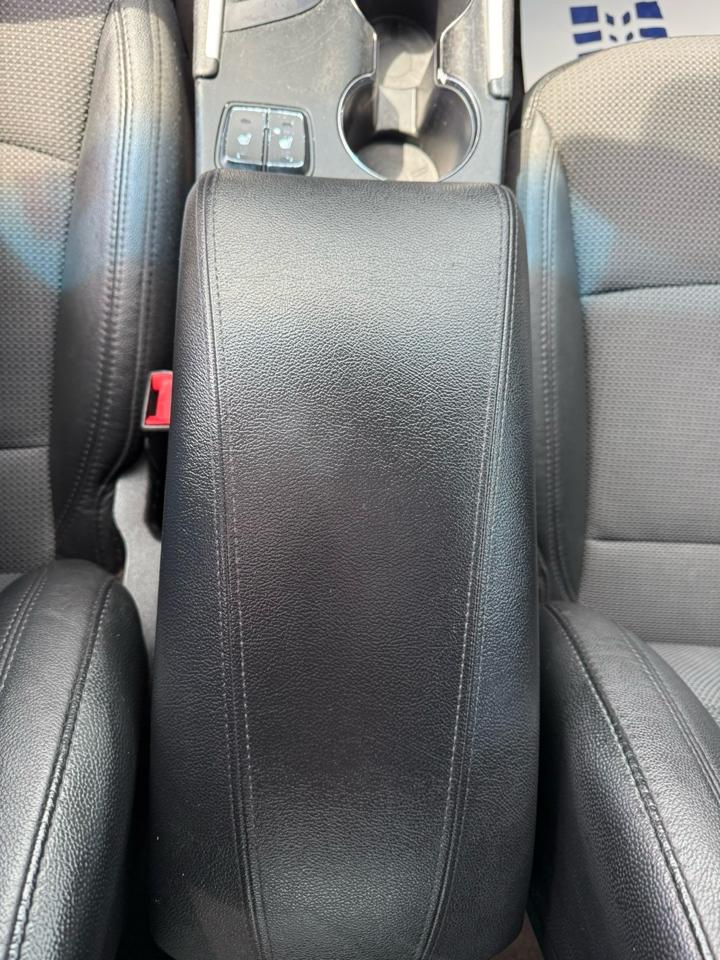 Hyundai Sonata SE Auto 2013