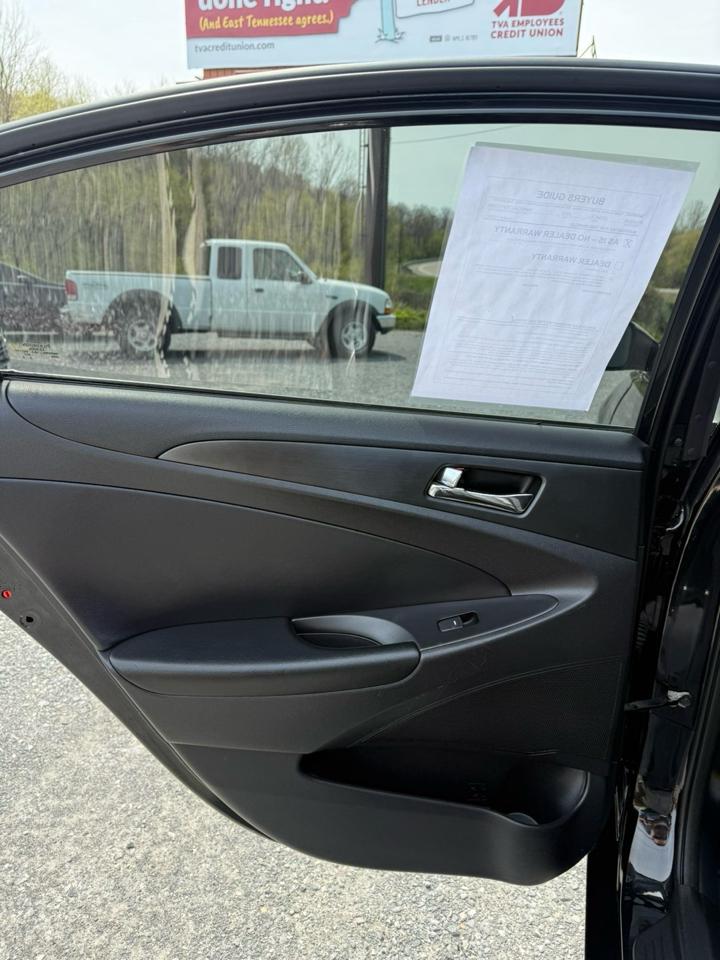 Hyundai Sonata SE Auto 2013