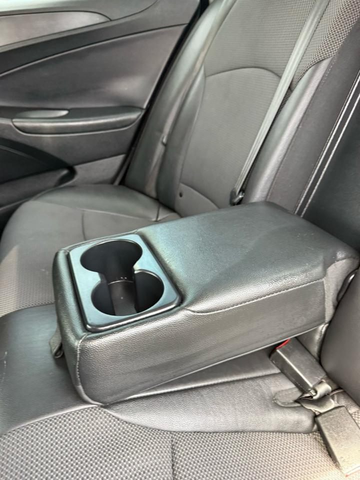 Hyundai Sonata SE Auto 2013