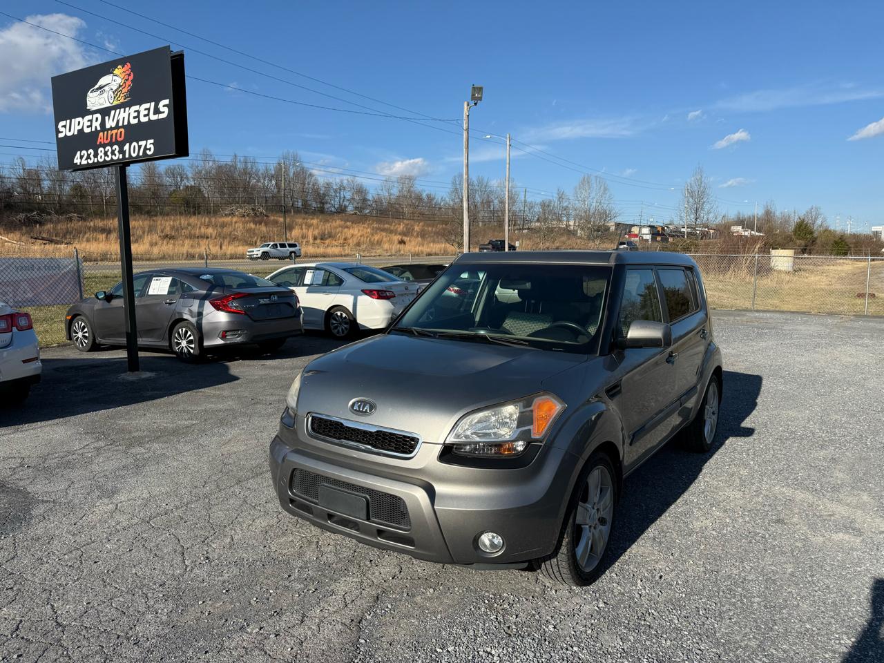 Kia Soul + 2011