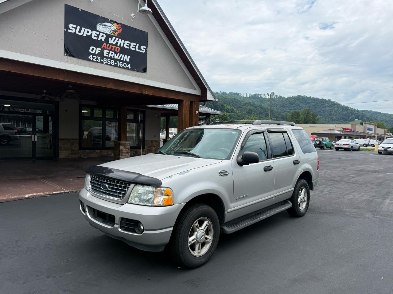 2005 Ford Explorer XLT