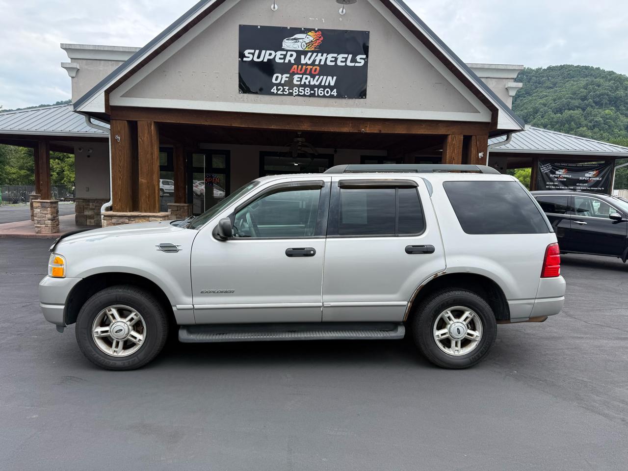 Ford Explorer XLT 4.0L 4WD 2005