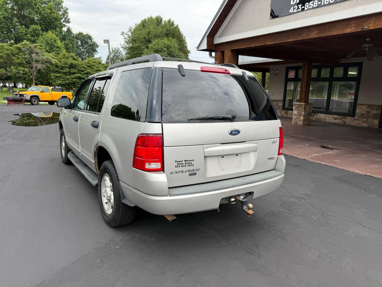 Ford Explorer XLT 4.0L 4WD 2005