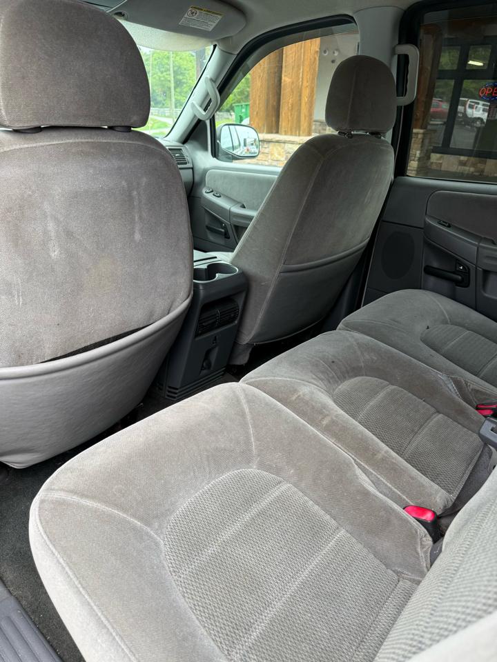 Ford Explorer XLT 4.0L 4WD 2005