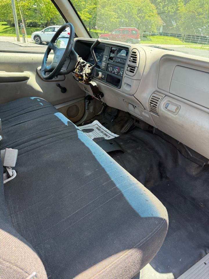 GMC Sierra C/K 1500 Special Reg. Cab 8-ft. Bed 2WD 1997