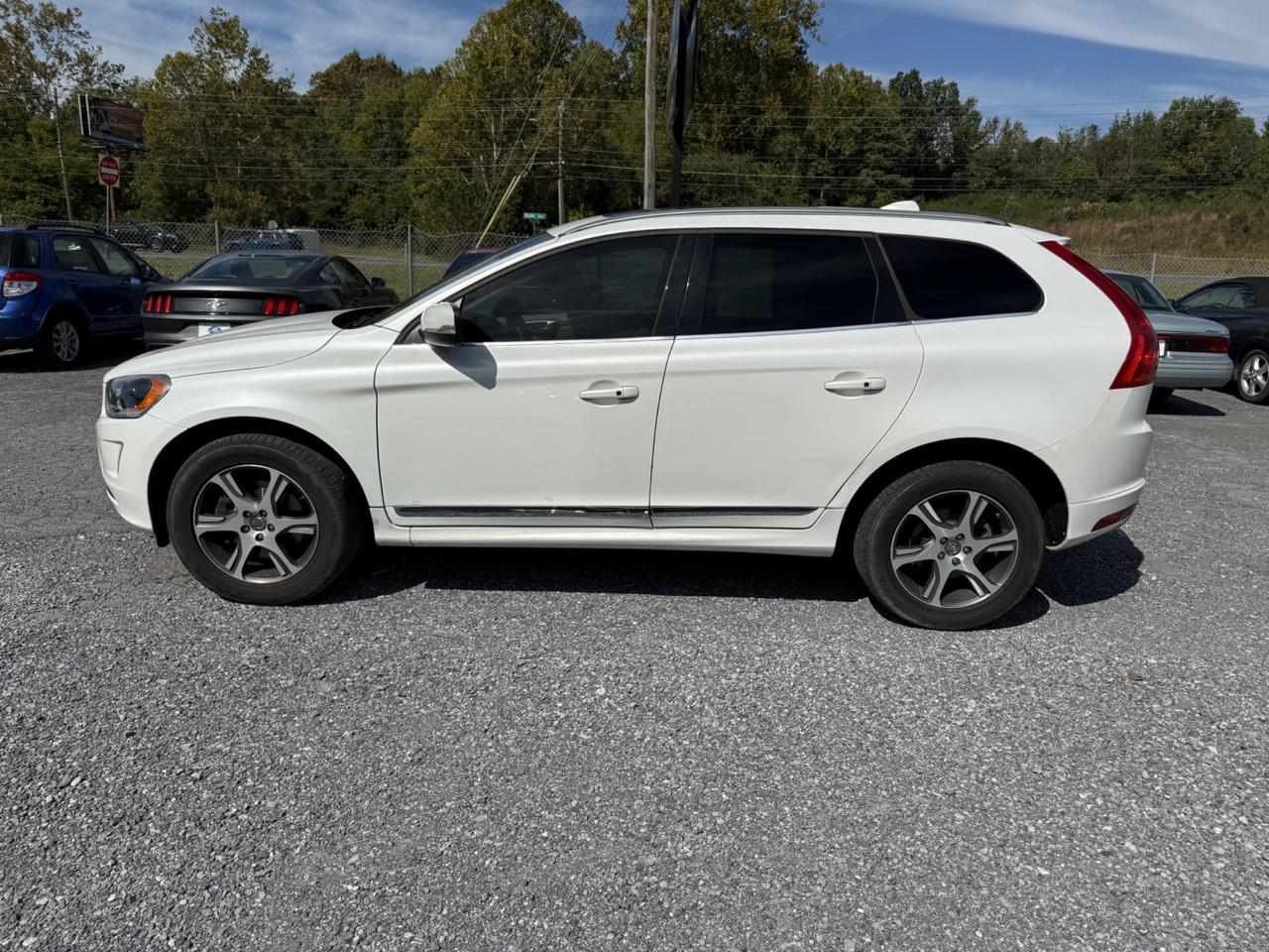 Volvo XC60 T6 Drive-E Platinum FWD 2015