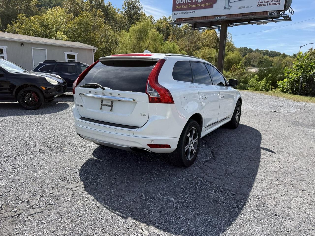 Volvo XC60 T6 Drive-E Platinum FWD 2015