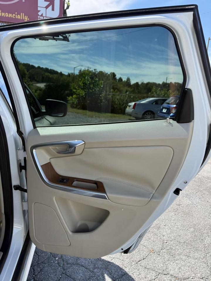 Volvo XC60 T6 Drive-E Platinum FWD 2015