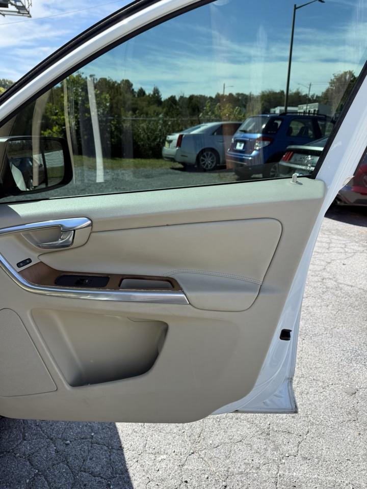 Volvo XC60 T6 Drive-E Platinum FWD 2015