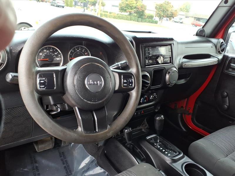 Jeep Wrangler Unlimited Sport 4WD 2011