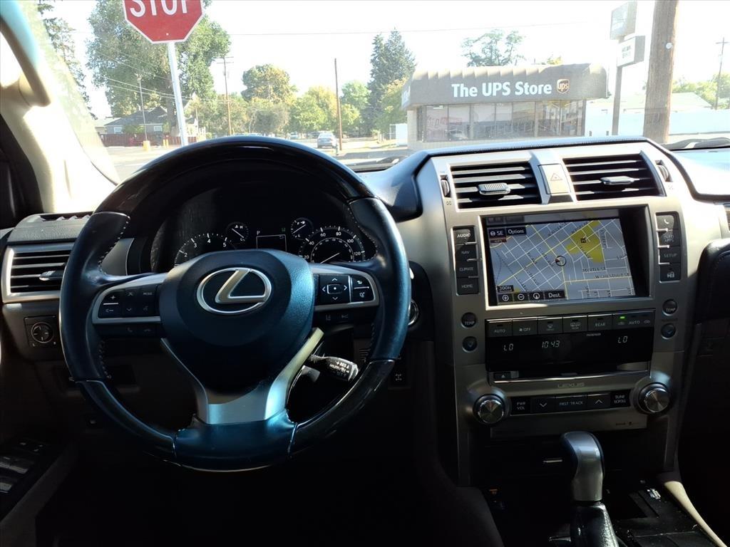 Lexus GX 460 Base 2020