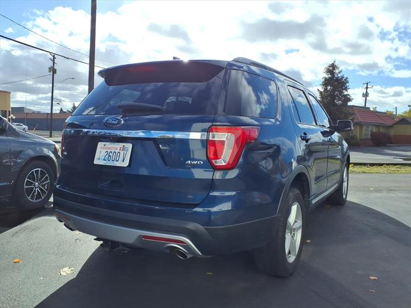 Ford Explorer XLT 4WD 2017